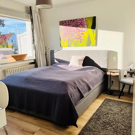 Neues, Ruhiges Nordic In Duesseldorf-nord Dusseldorf