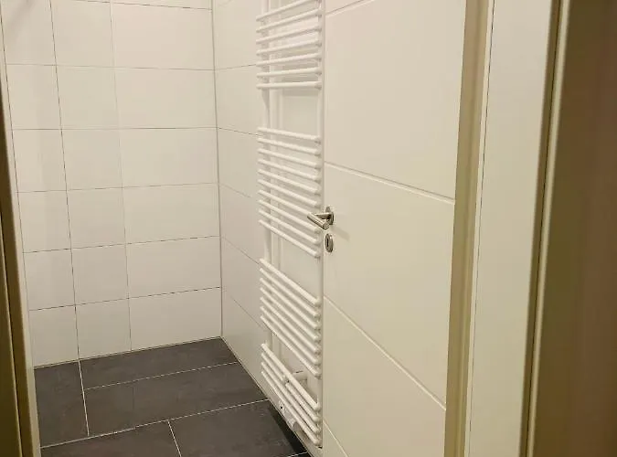 Neues, Ruhiges Nordic In Düsseldorf-nord Apartamento